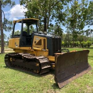 Used John Deere 700J XLT For Sale