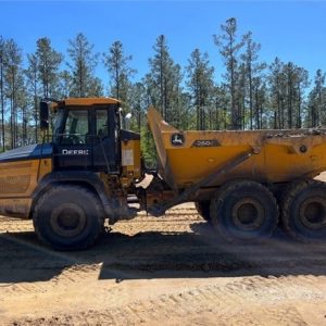 Used Deere 260E Series Off-Highway Truck For Sale